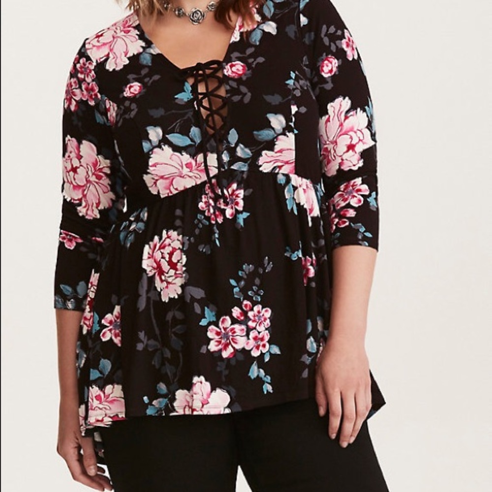 Size 0 ( 14) floral lace up babydoll top